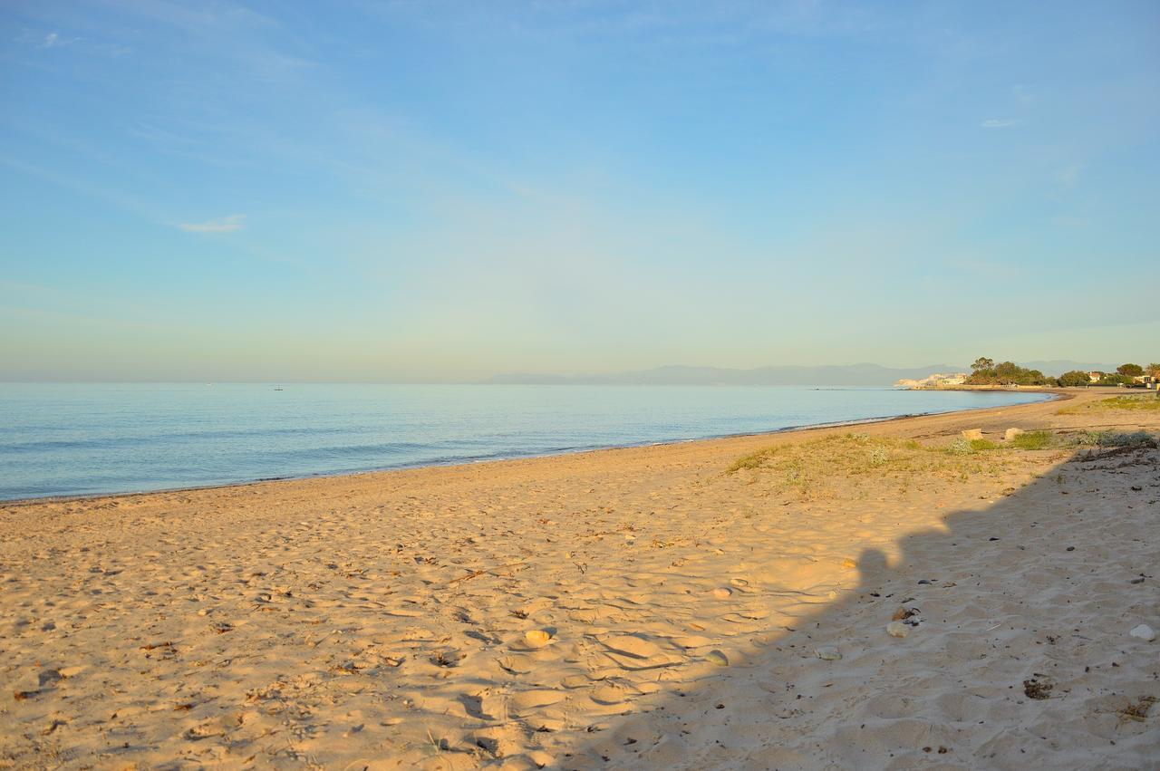 Residence Mar Mediterraneo Quartu Sant'Elena Ngoại thất bức ảnh