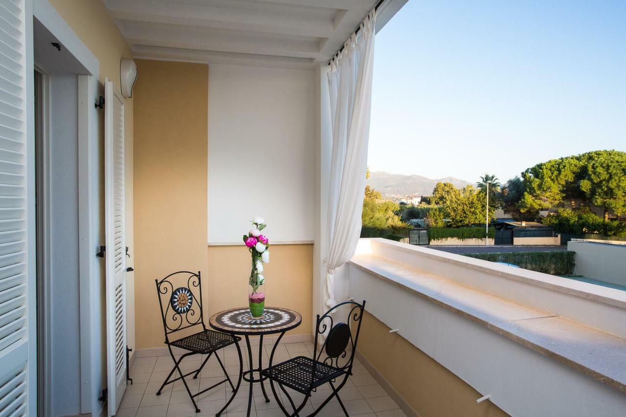 Residence Mar Mediterraneo Quartu Sant'Elena Ngoại thất bức ảnh
